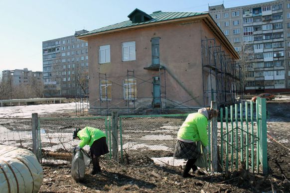 Волонтёры помогают
