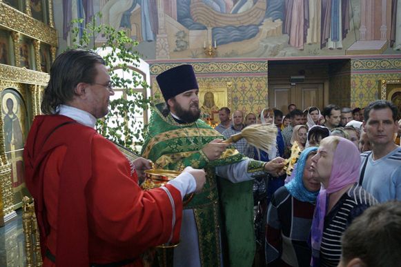 Двунадесятые праздники