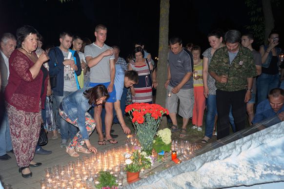 Акция зажги свечу памяти