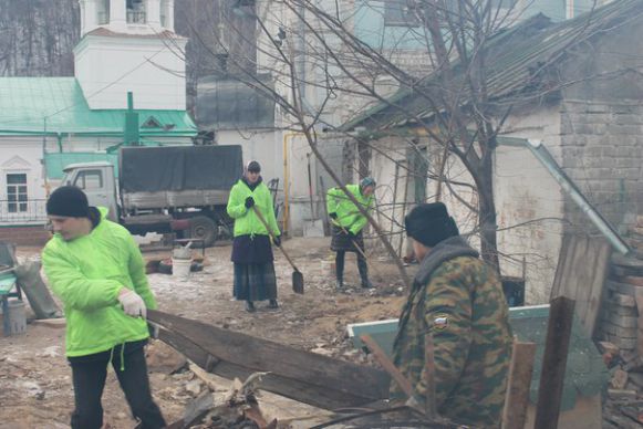 Сормовские волонтёры за работой