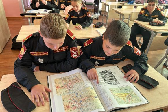 Ветеран СВО в музее гимназии Новости Сормовского благочиния