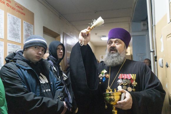 Отправка призывников Новости Сормовского благочиния