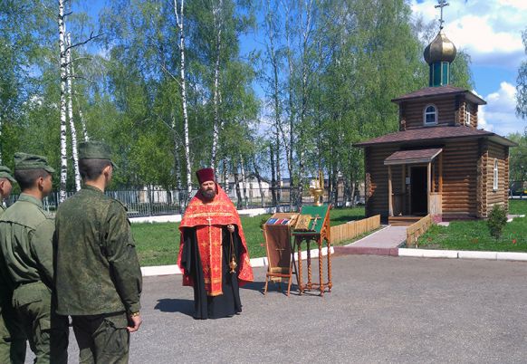 Память св. Георгия победоносца в воинской части