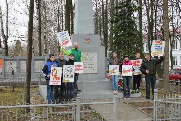 Волонтёрский трудовой десант в Каменках
