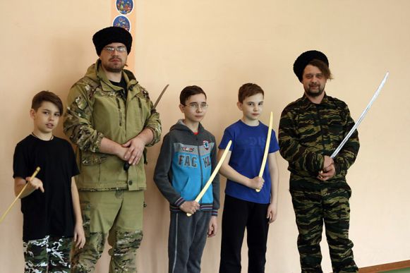 Казаки в православной гимназии