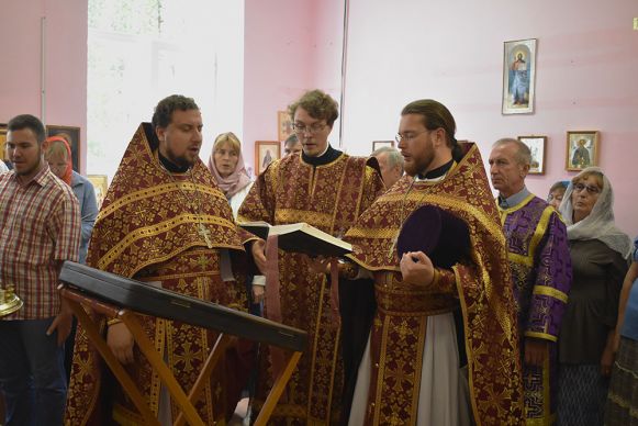 Освящение закладки корабля