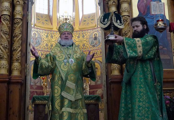 Троицкое богослужение